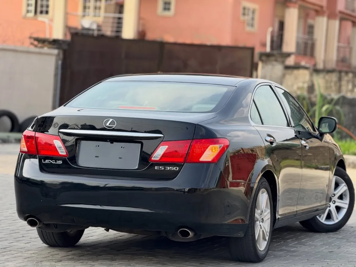 Lexus ES350 2009 Full Option - Image 8