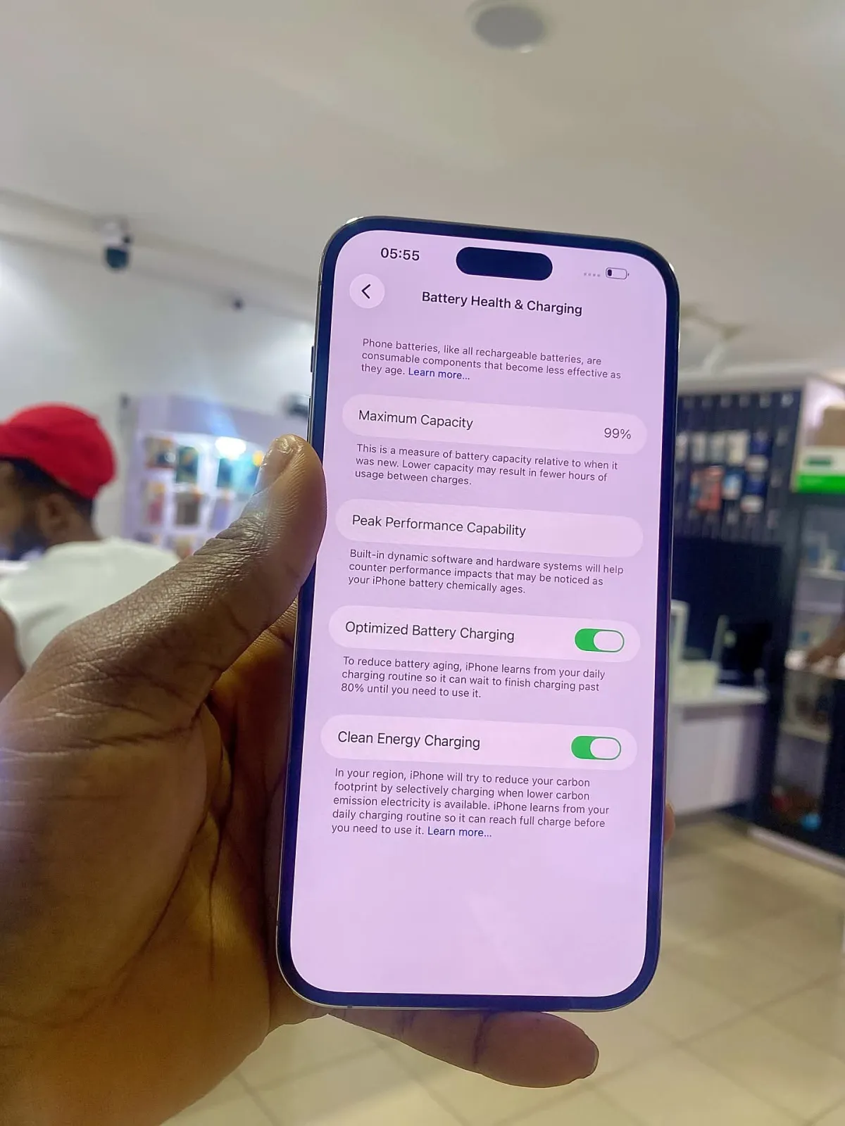 iPhone 14 Pro Max in Benin - Image 3