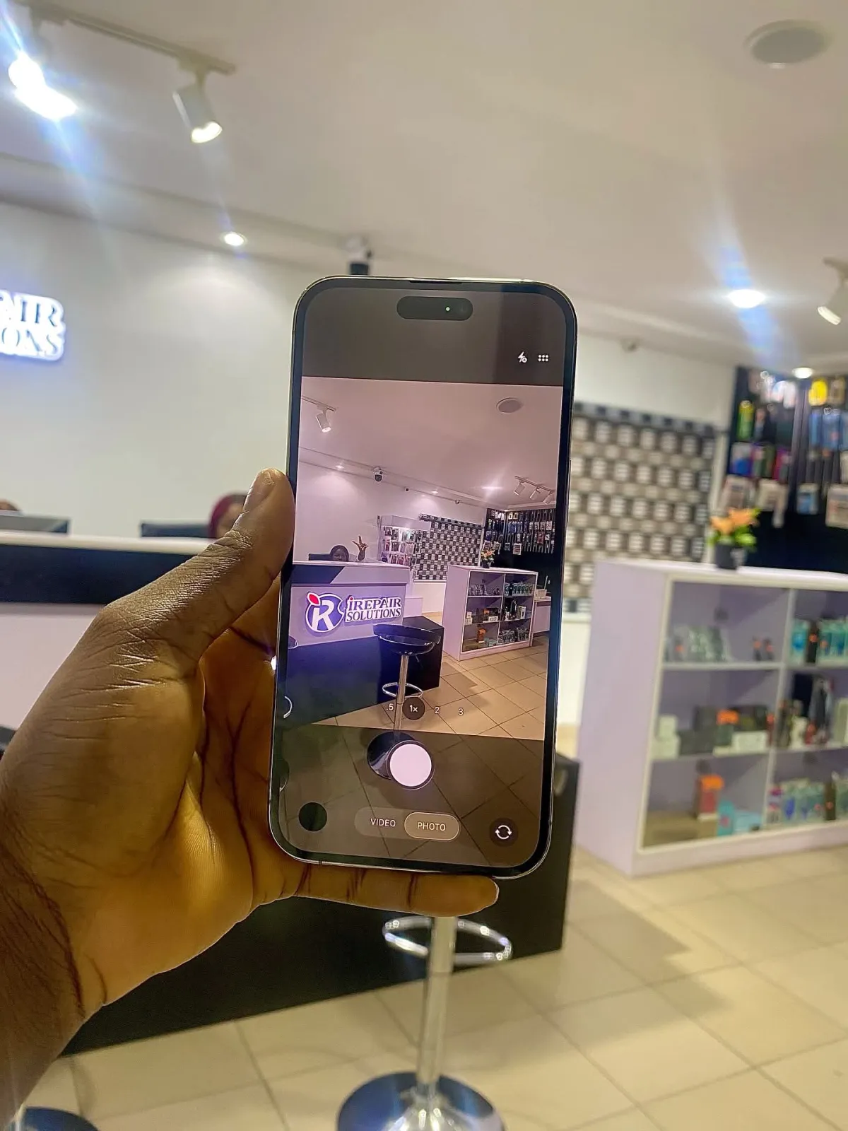 iPhone 14 Pro Max in Benin - Image 5