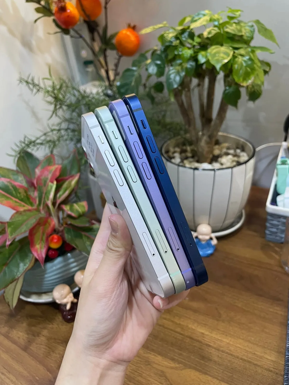 iPhone 12 mini in Benin - Image 3