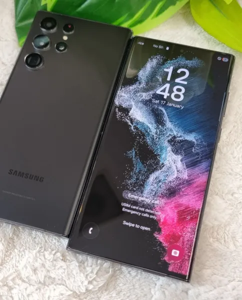 Samsung galaxy S22 ultra 128GB in Benin