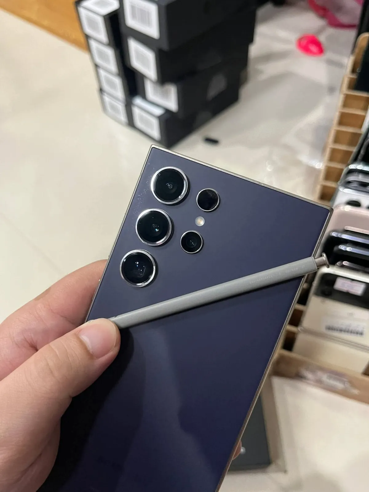 Samsung galaxy S24 256GB in Benin - Image 5