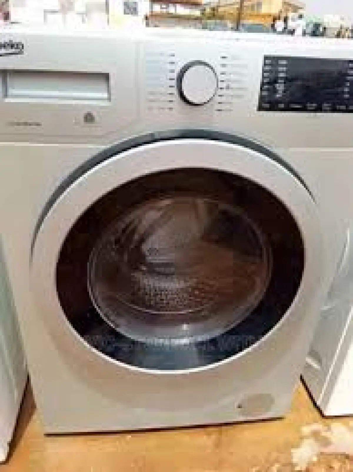Beko Washing Machine 9kg - Image 1
