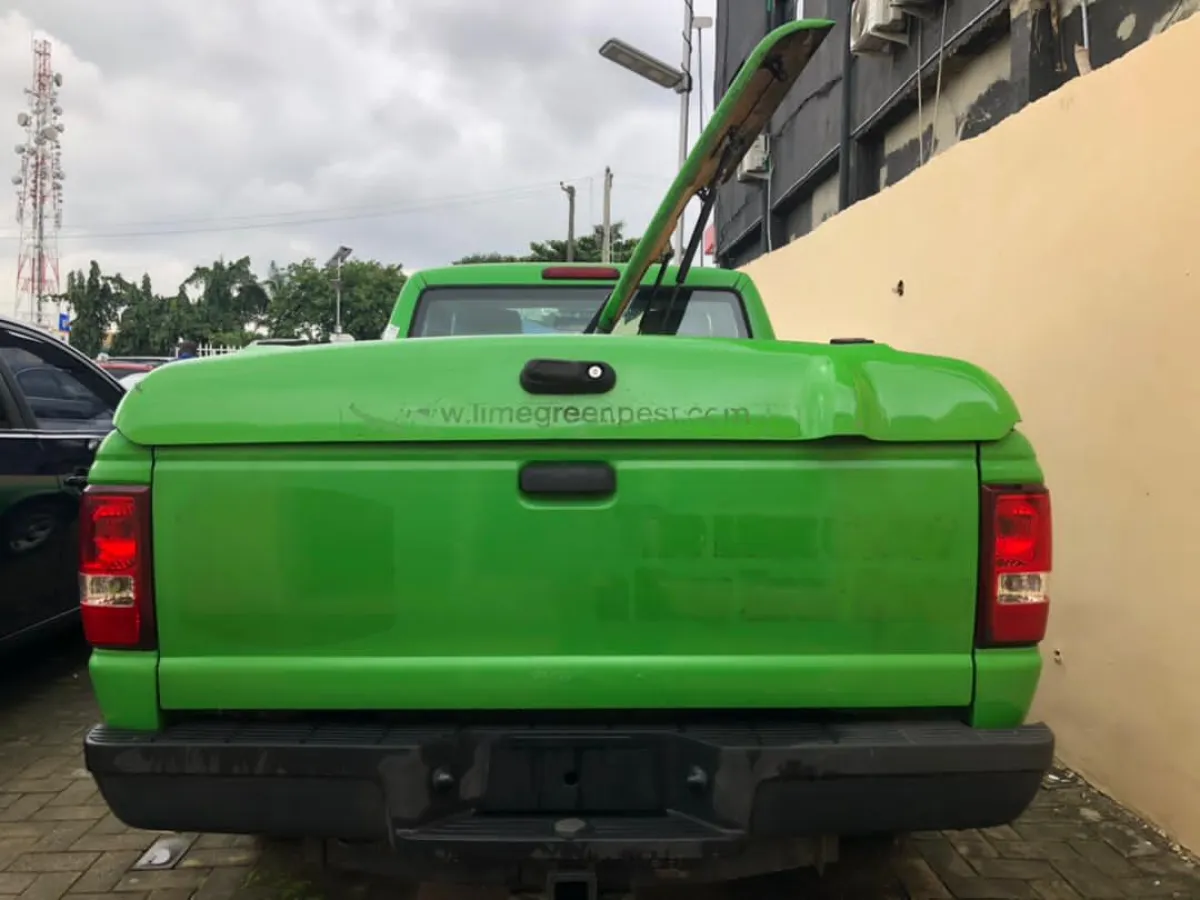 Ford Ranger 2011 Green - Image 2