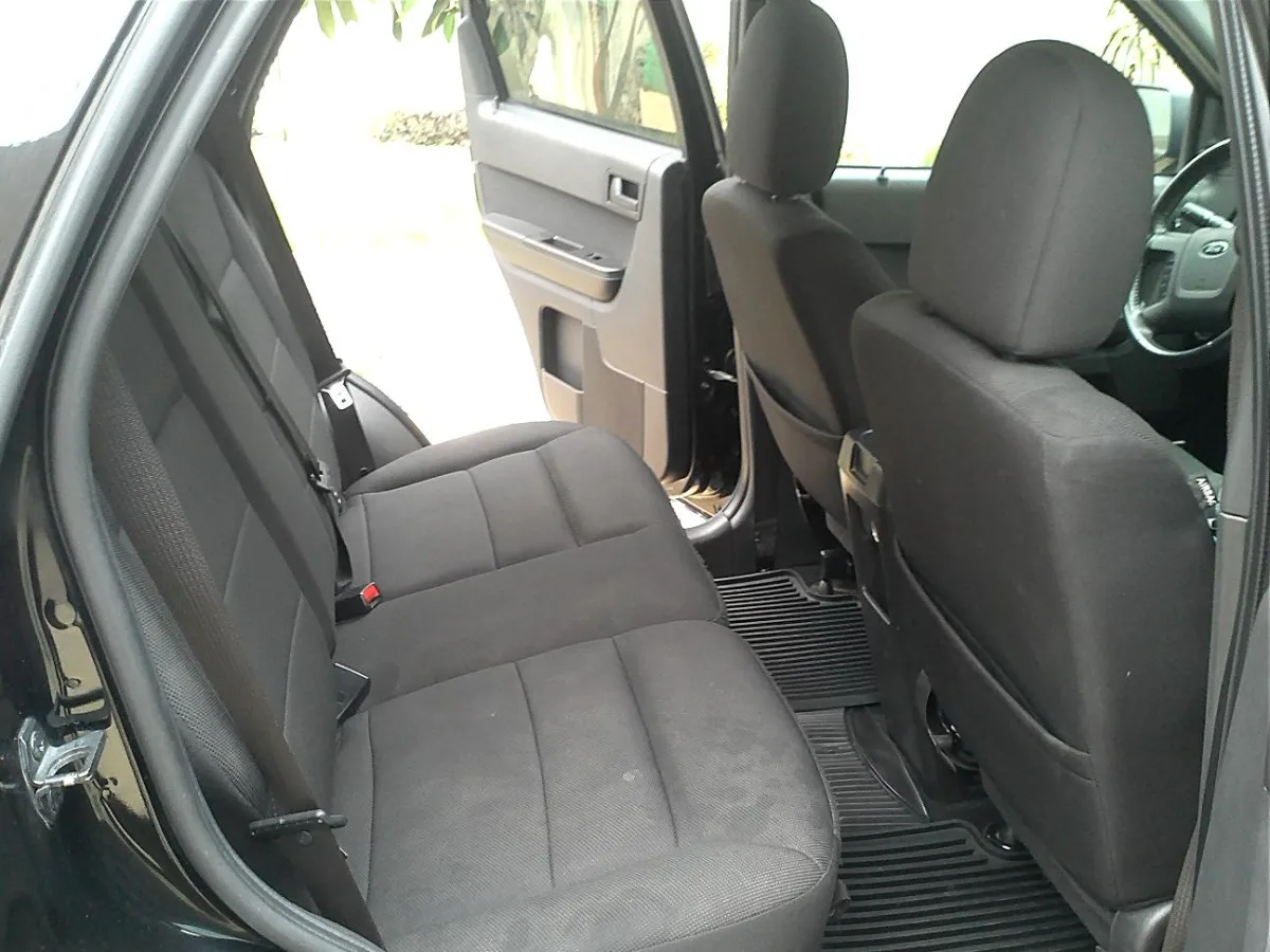 Tokunbo 2009 Ford Escape XLT - Image 5