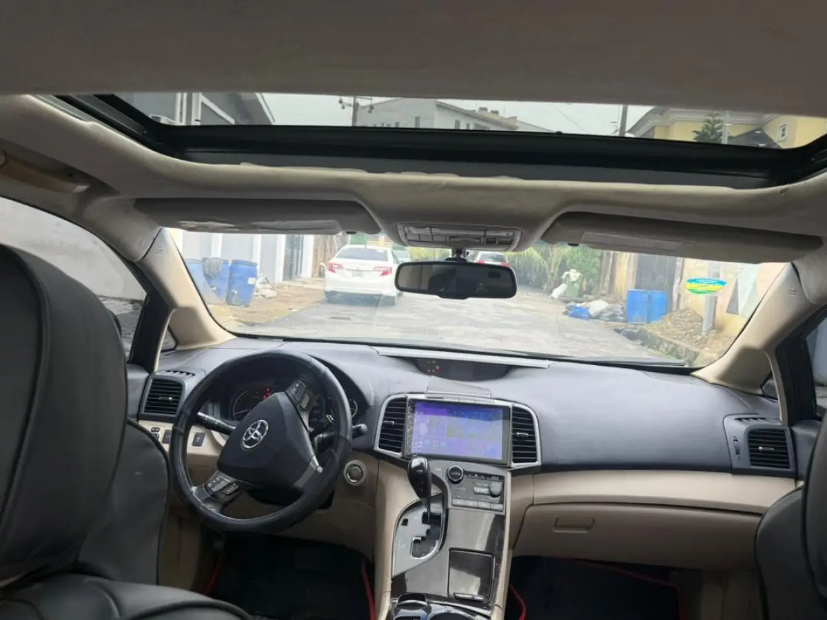 Toyota Venza - Image 5