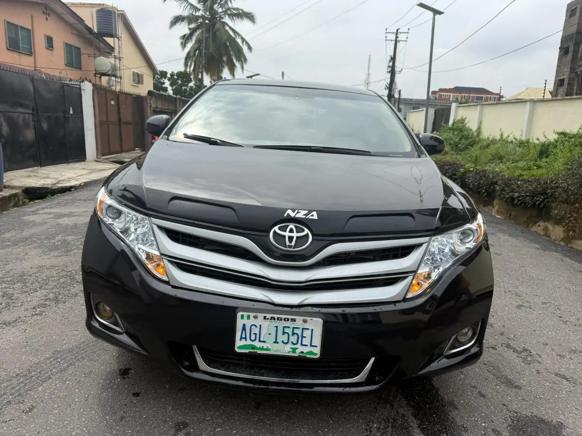 Toyota Venza - Image 1