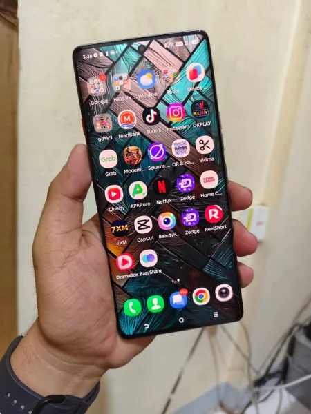TECNO CAMON 40 pro 5g in Benin