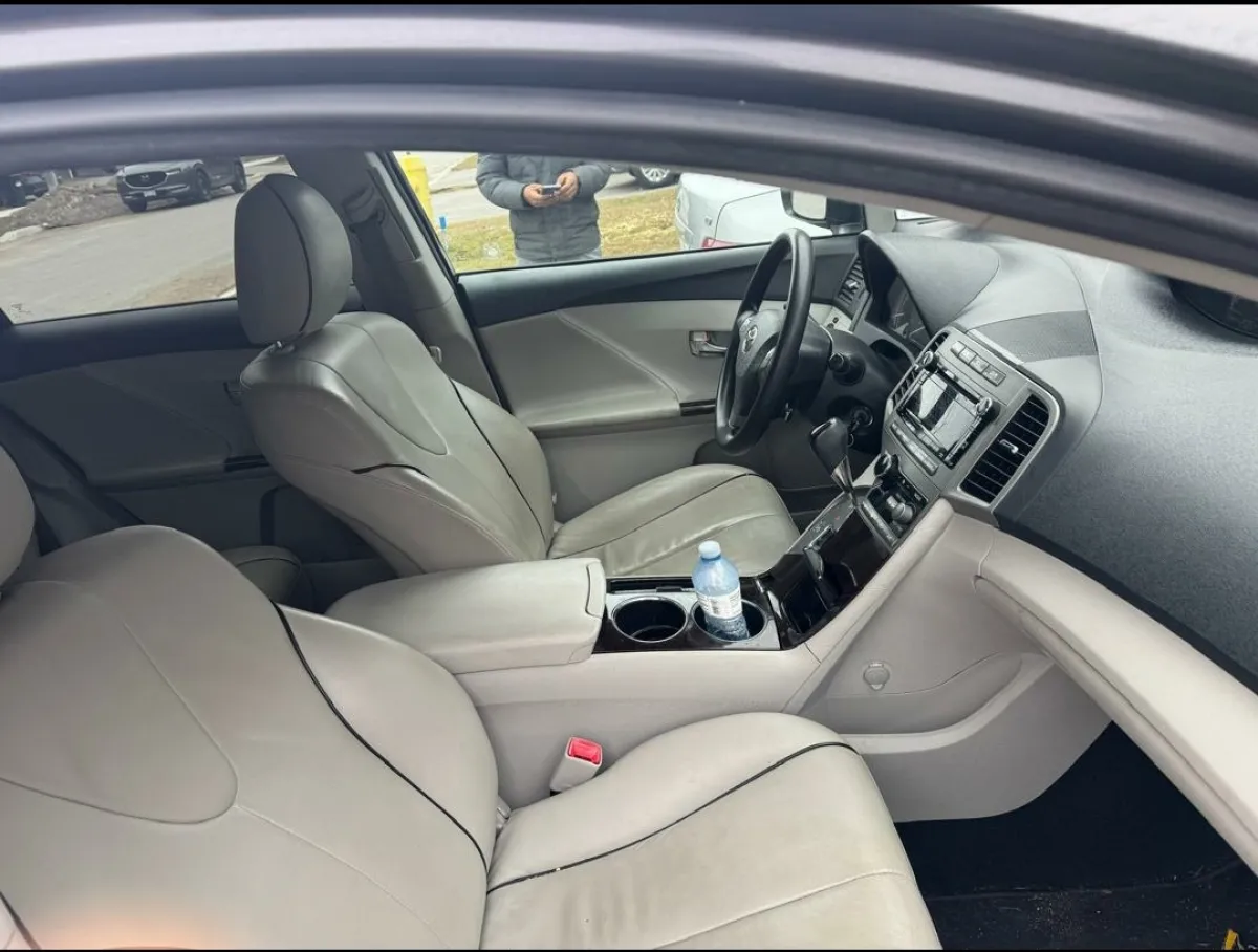TOYOTA VENZA - Image 5