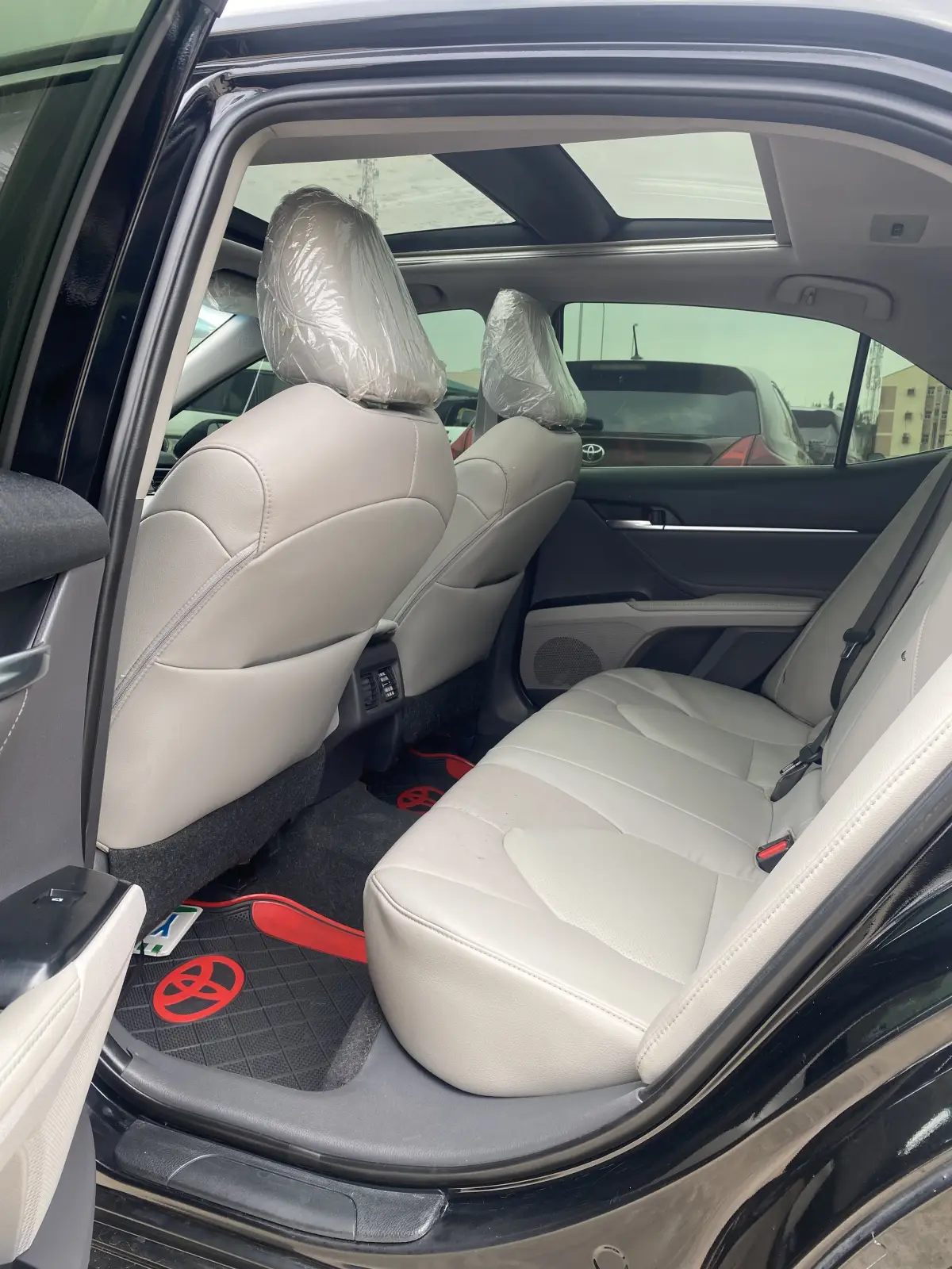 Toyota Camry XSE 2018 - Image 4