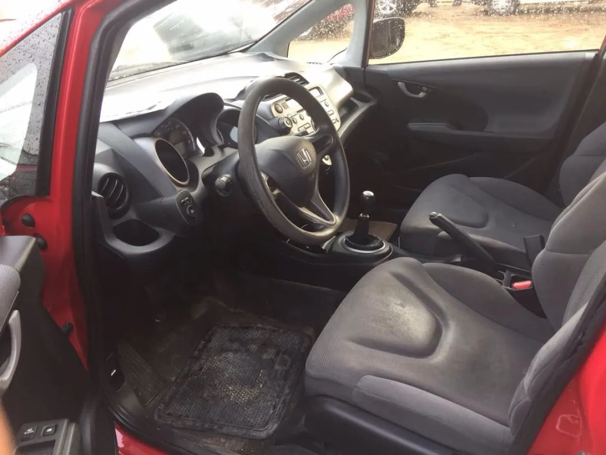 Extremely Clean 2009 Honda Fit - Image 4