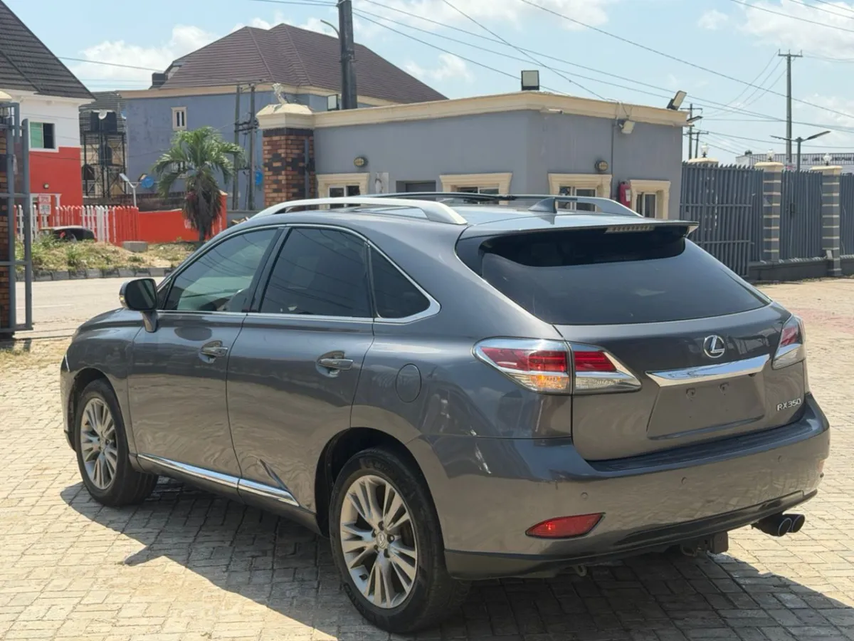 Lexus RX350 2014 Fullest Option - Image 9