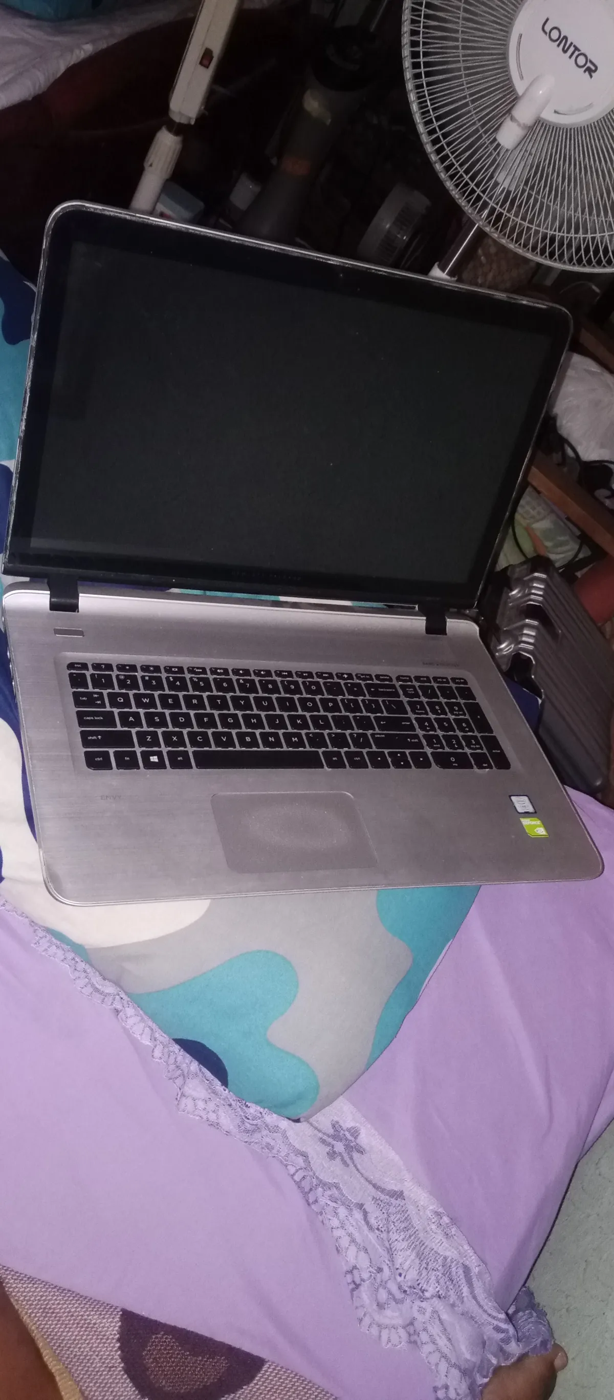 Intel(R), Core(TM) i7-7500U CPU Laptop - Image 2