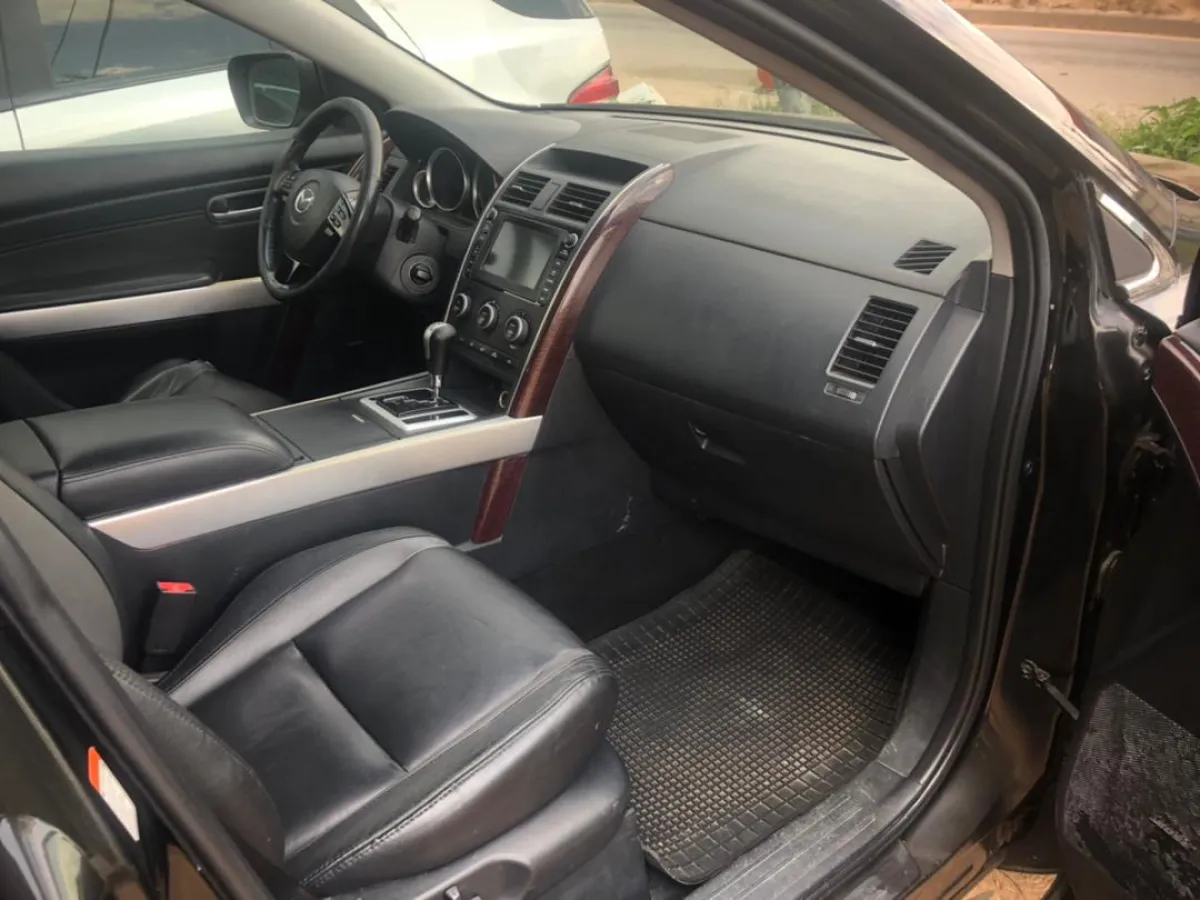 Tokunbo 2009 Mazda CX-9 For Sale - Image 3