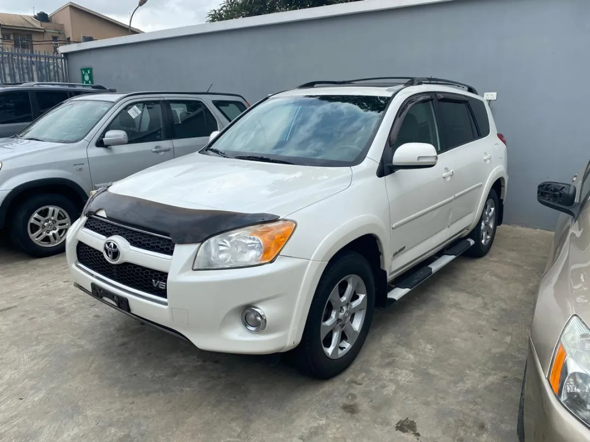 Toks 2009 Toyota Rav4 Limited Edition - Image 1
