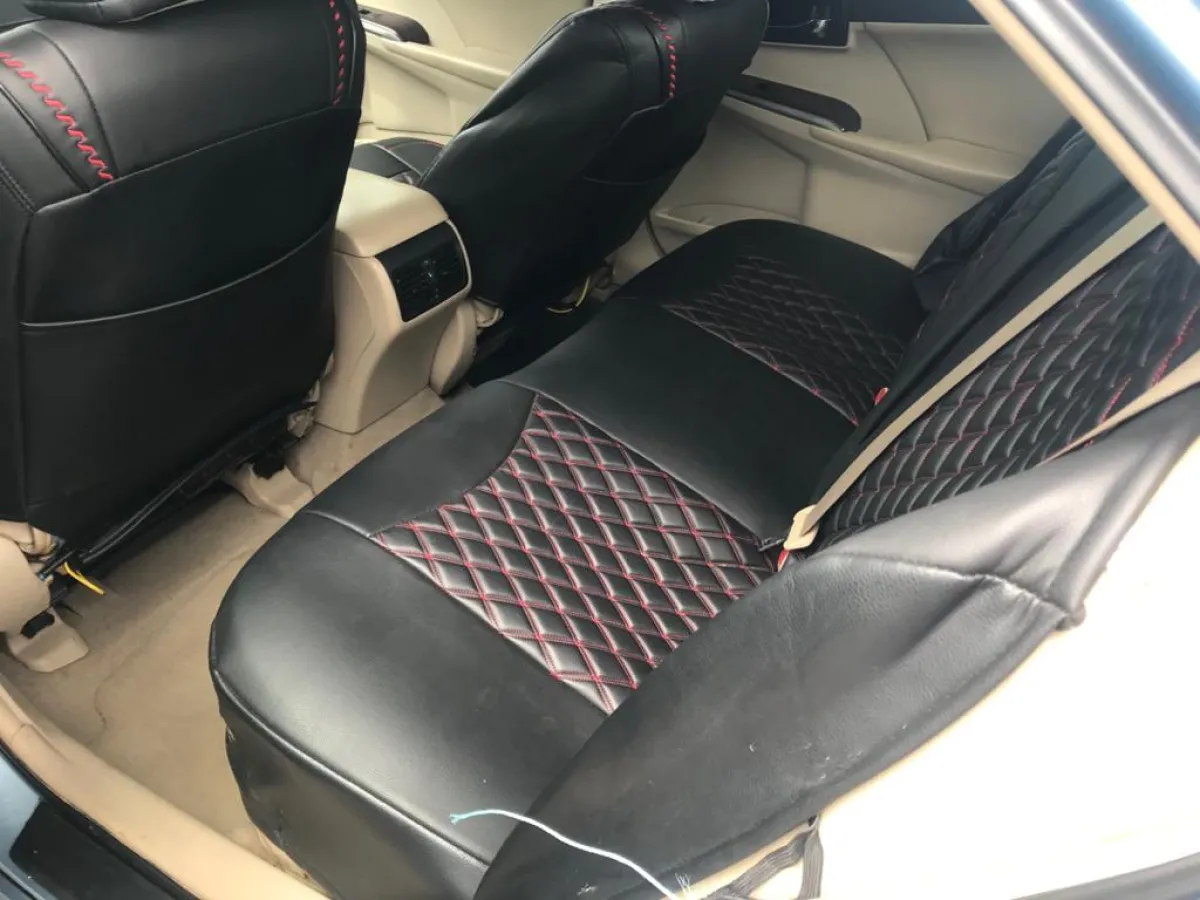 Used 2013 Toyota Camry XLE Edition Sedan - Image 4