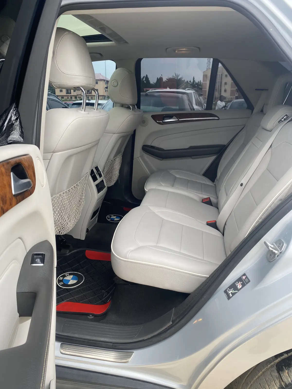 Mercedes Benz ML350 2012 - Image 4