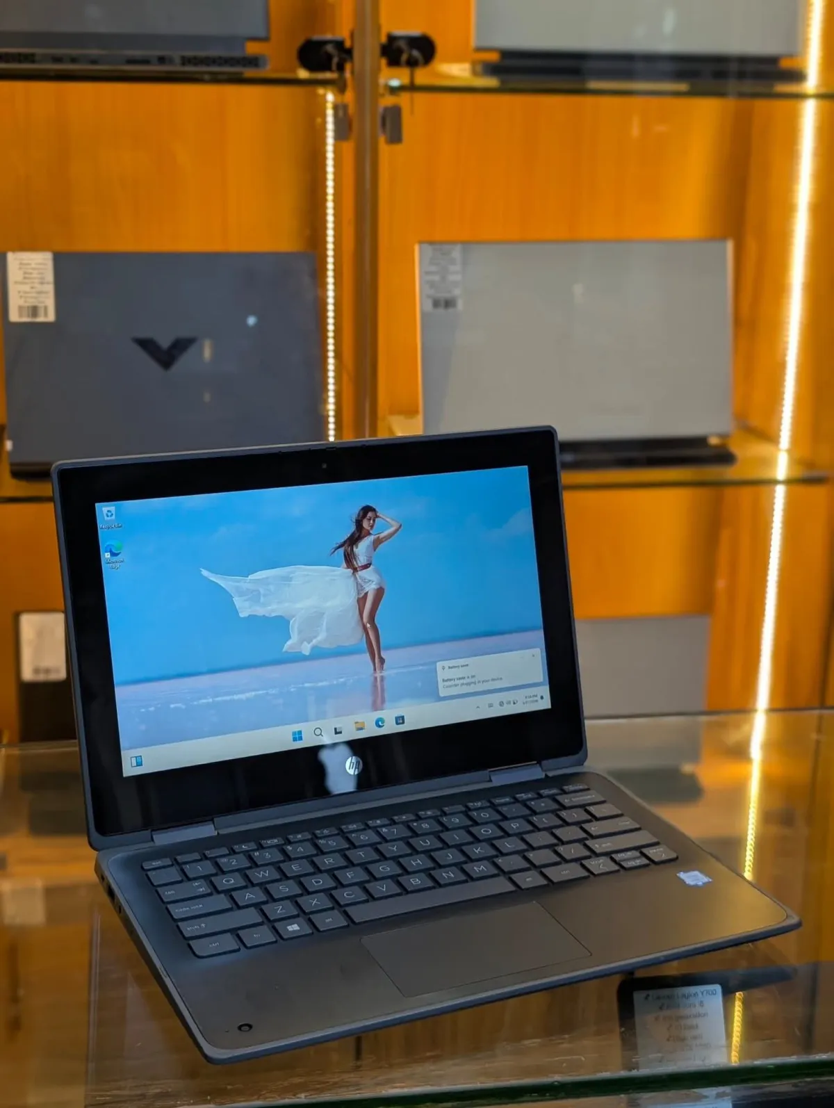 HP laptop in Benin - Image 5