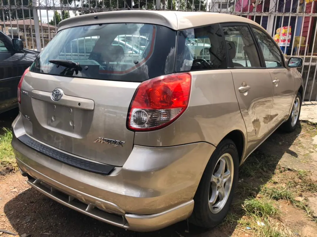 Toyota Matrix 2005 For Sale - Image 2