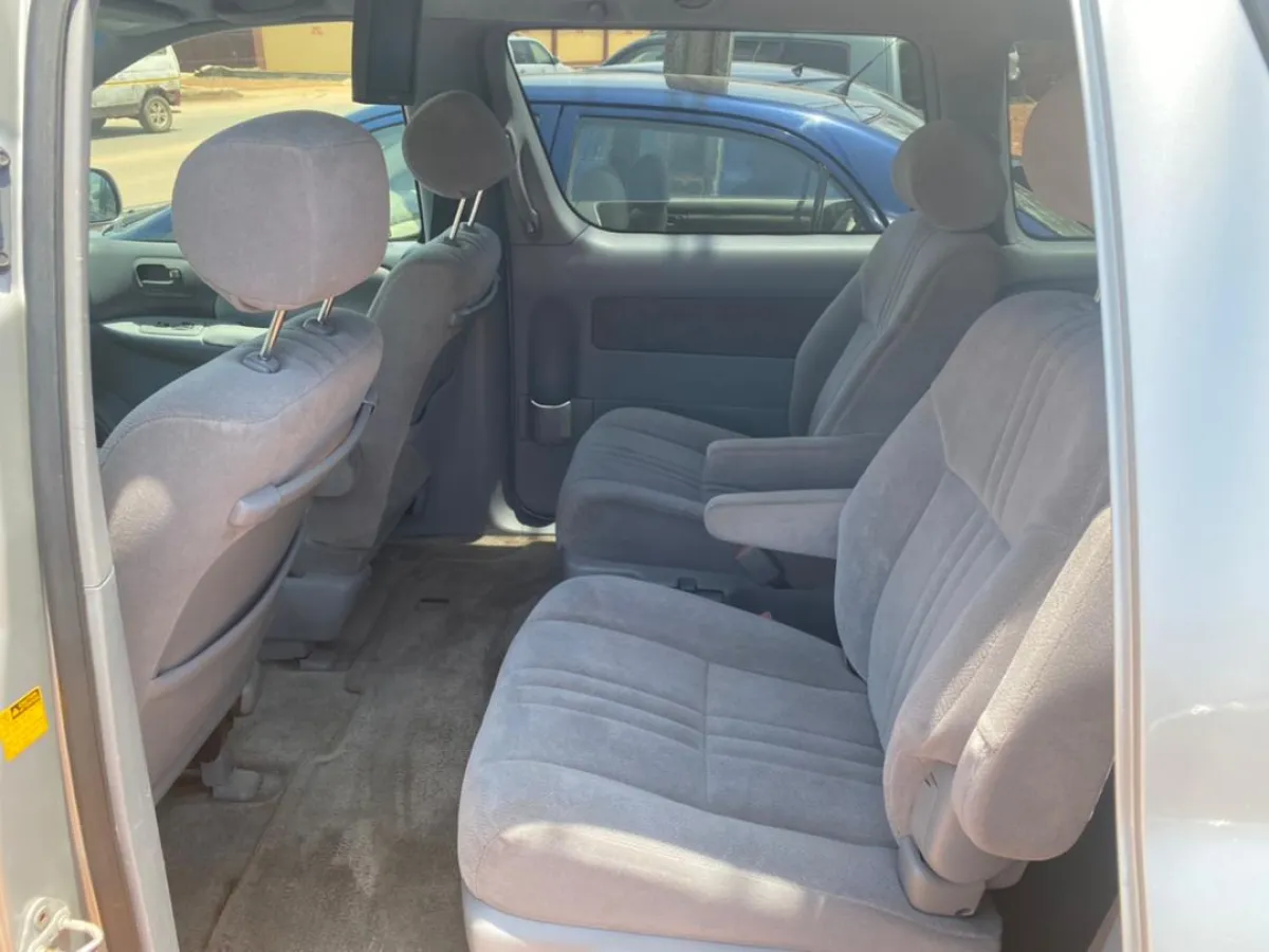 Toyota Sienna 2003 Xle - Image 3