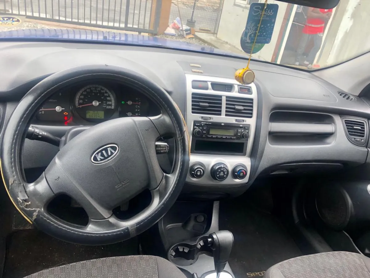 Very Clean Used Kia Sportage 2008 Model - Image 4