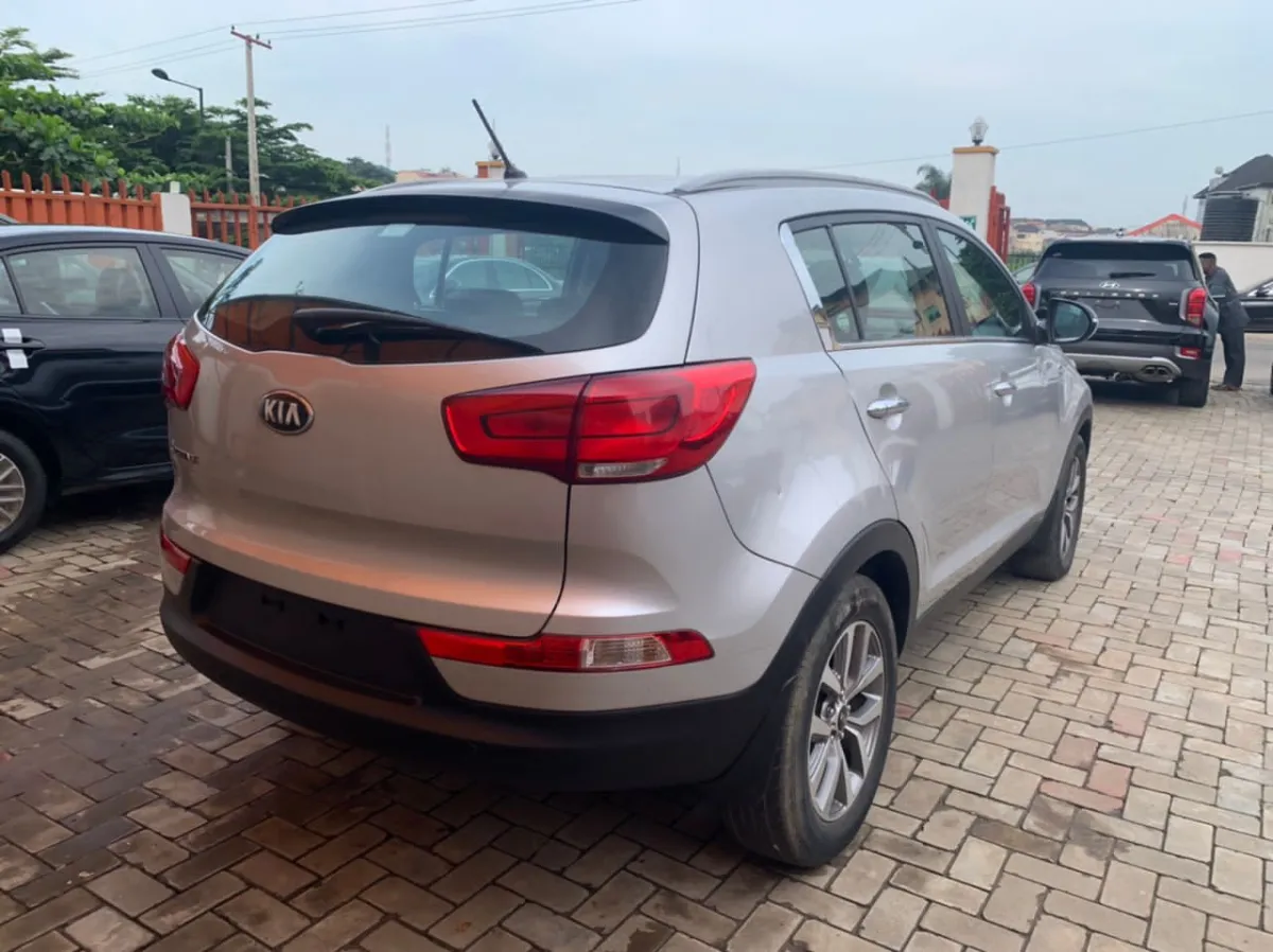 Kia Sportage 2015 Nigeria Used - Image 2