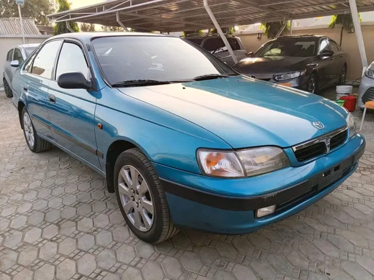 Toyota Carina E for sale - Image 3