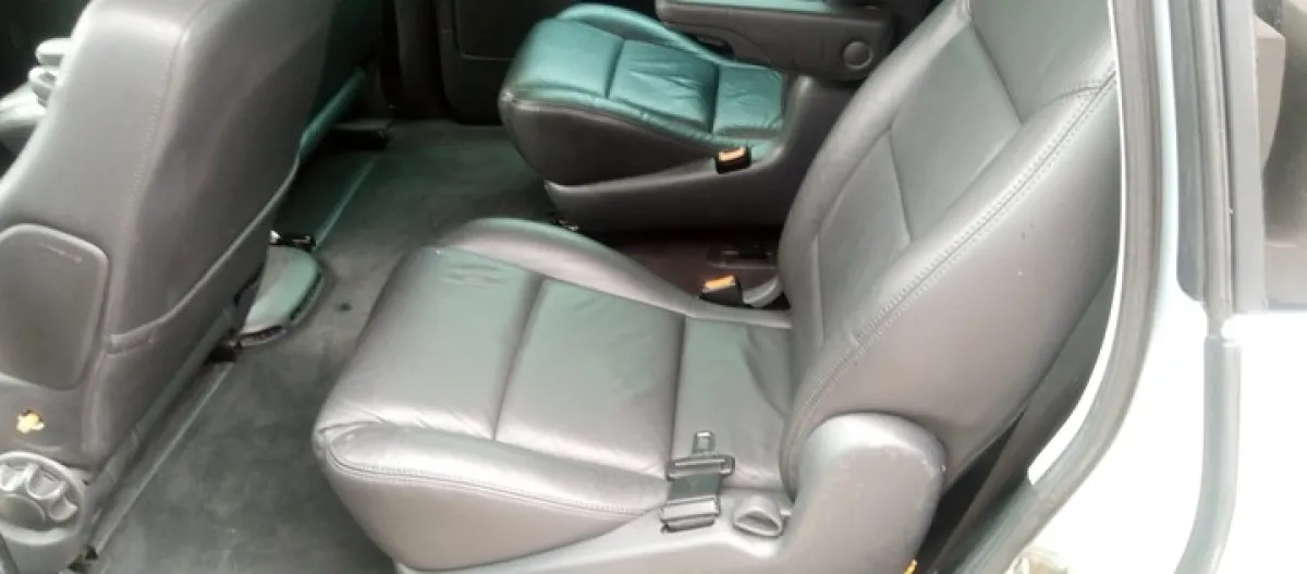 Clean sharp Volkswagen Sharan for sale - Image 5