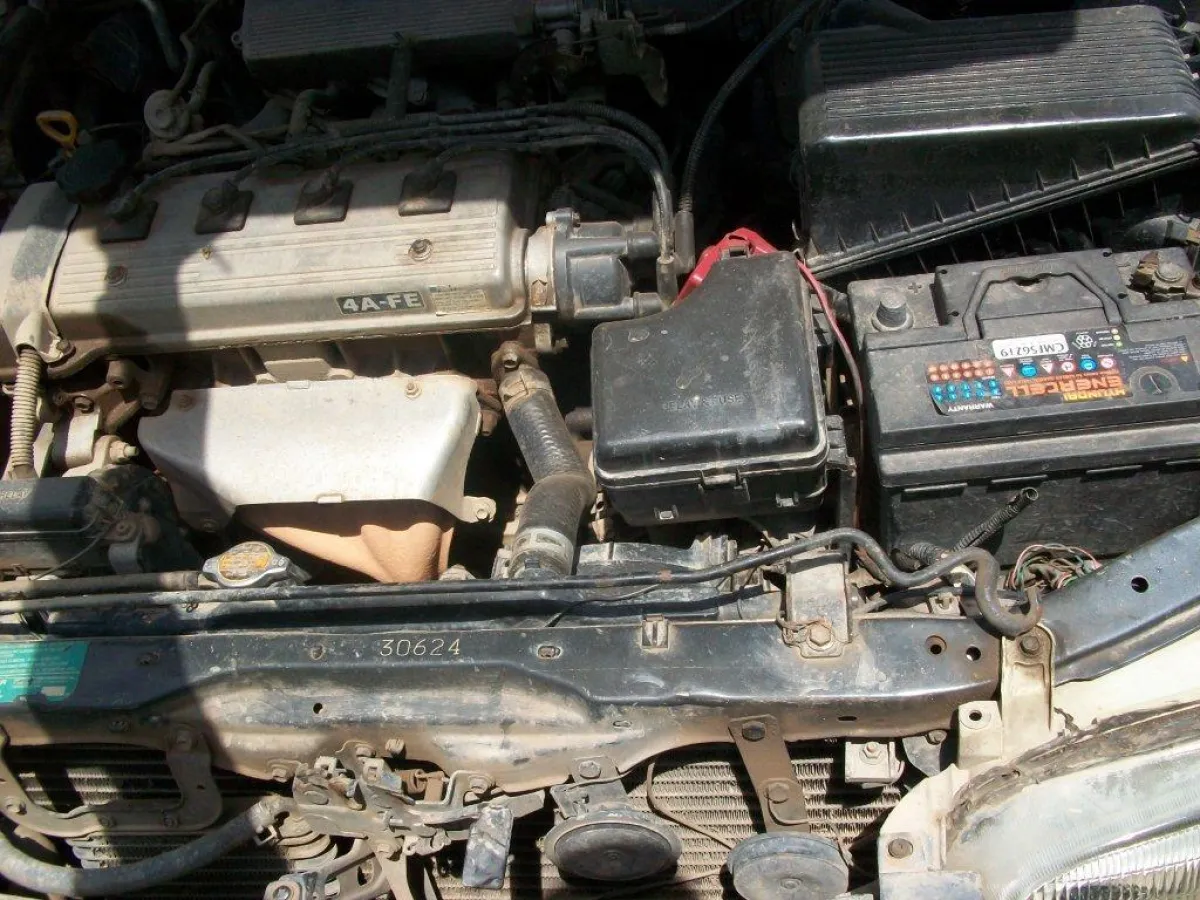 Toyota carina E wagon - Image 3