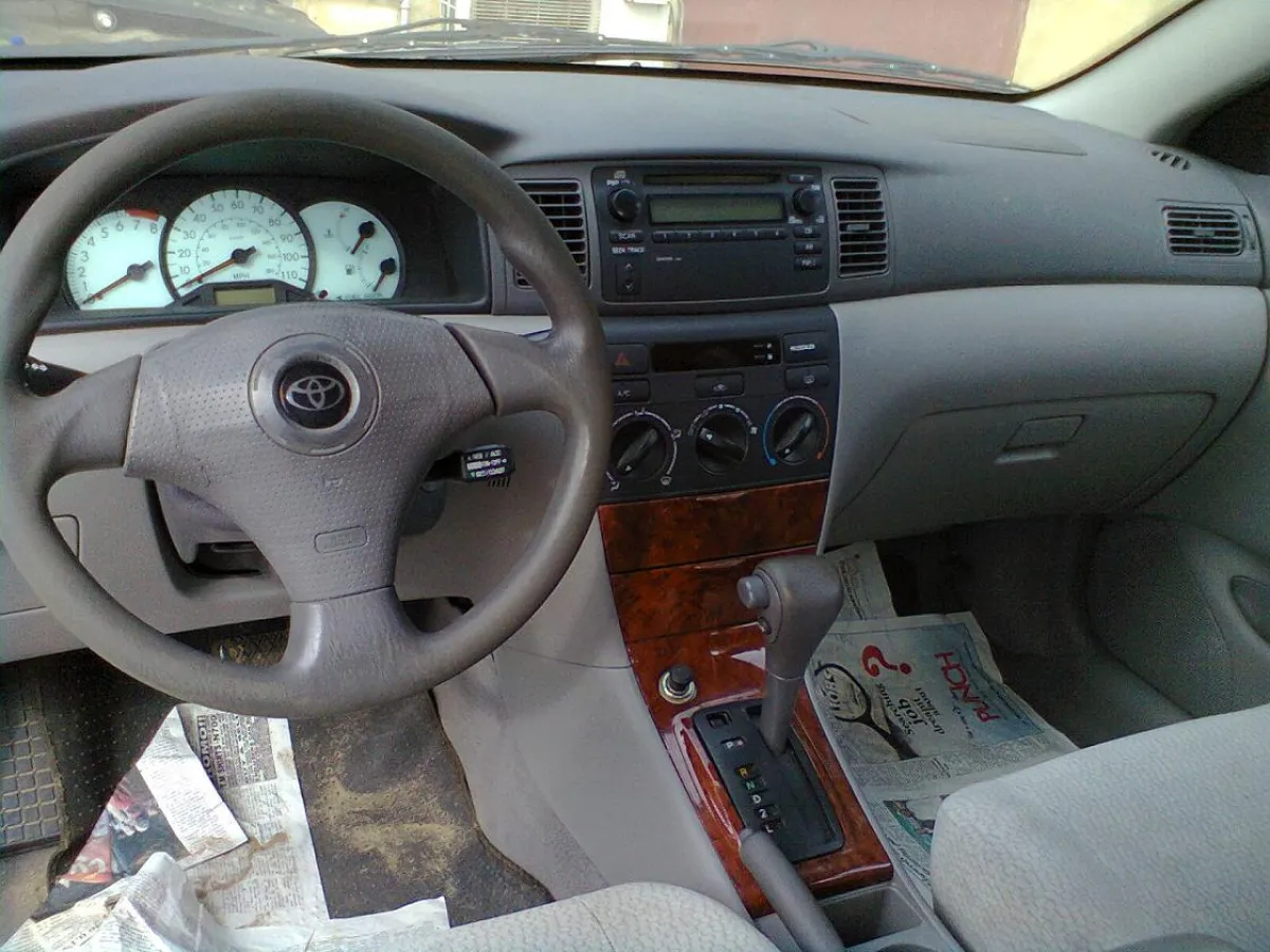2003 Toyota Corolla For Sale - Image 3