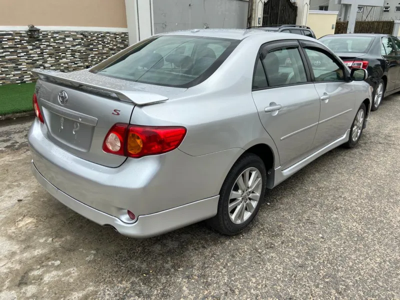 2010 Toyota Corolla Sport Edition Silver