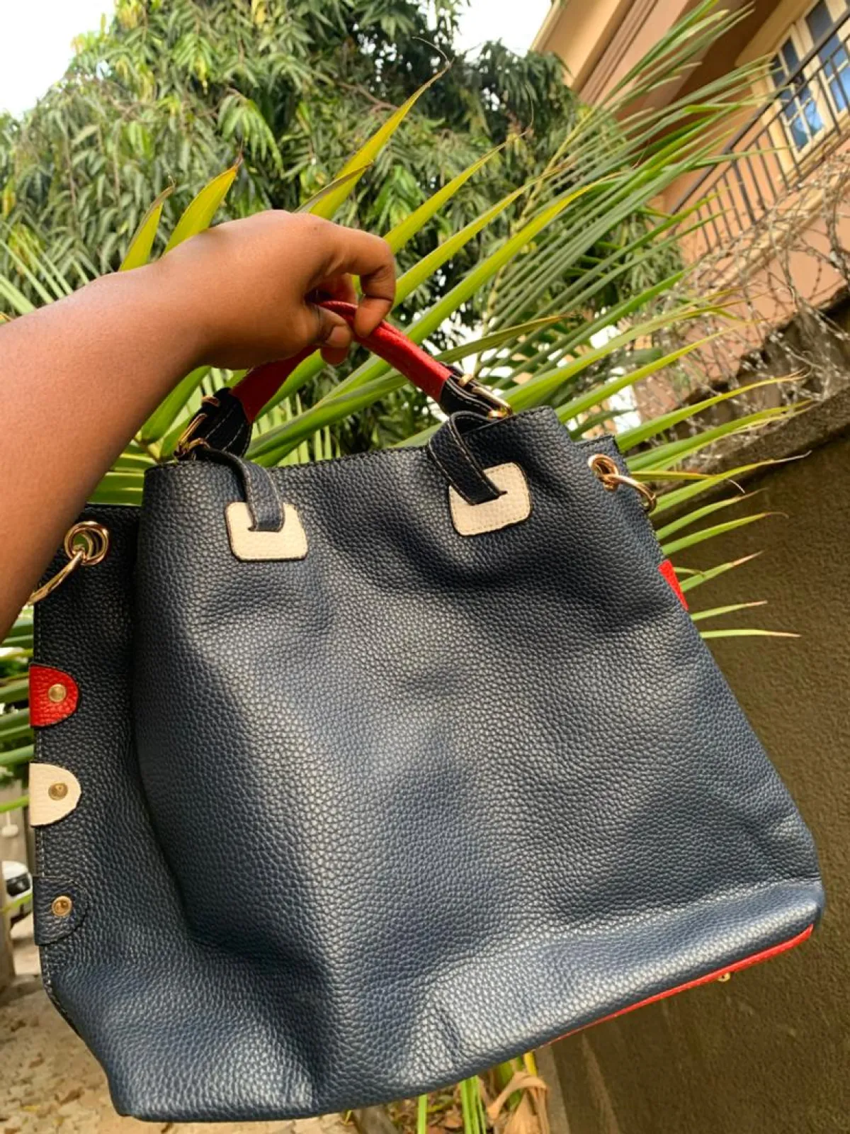 Tommy Hilfiger bag - Image 3