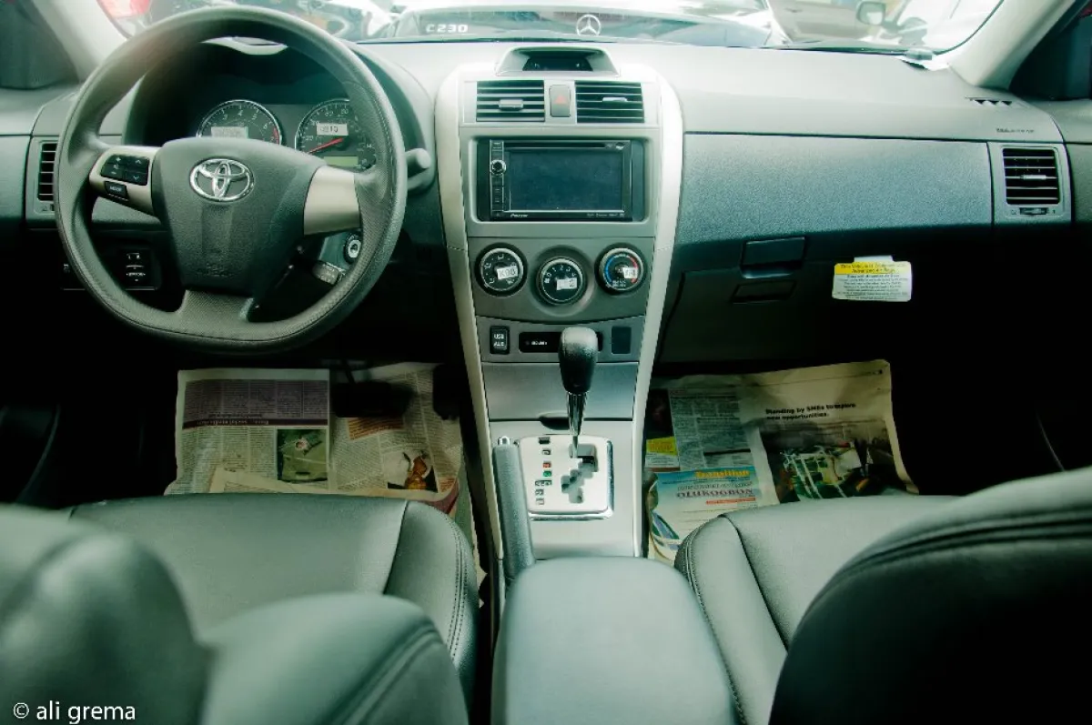 Tokunbo Toyota Corolla S 2013 For Sale - Image 3