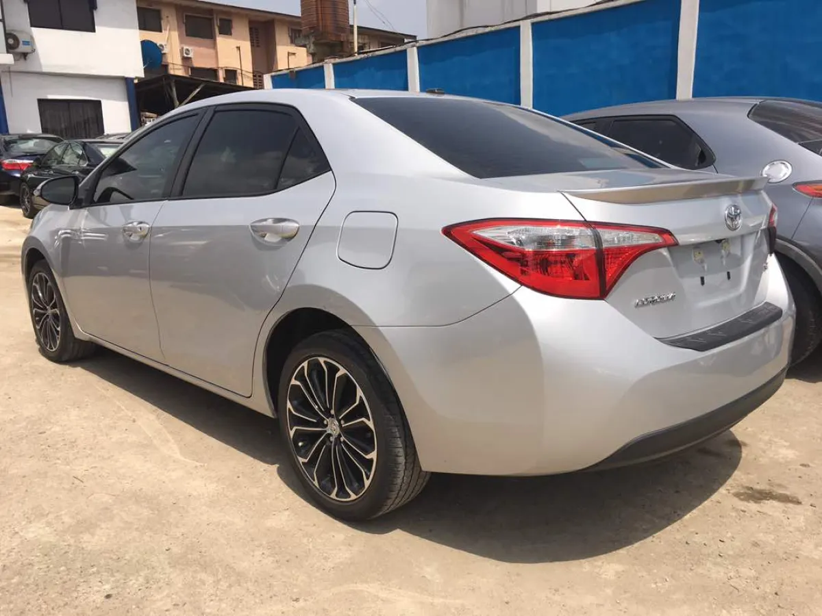 2015 Model Toyota Corolla Sports Toks Fully Loaded - Image 1