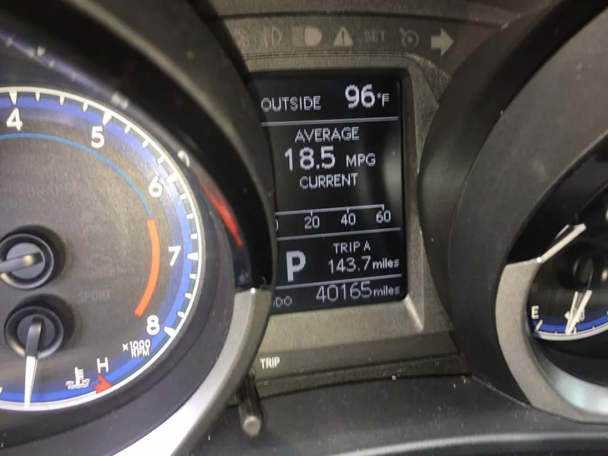 2015 Model Toyota Corolla Sports Toks Fully Loaded - Image 3