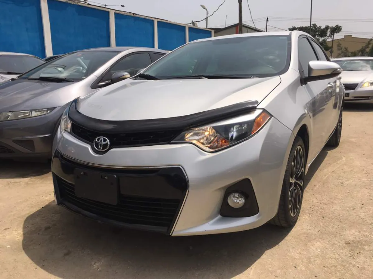 2015 Model Toyota Corolla Sports Toks Fully Loaded - Image 6