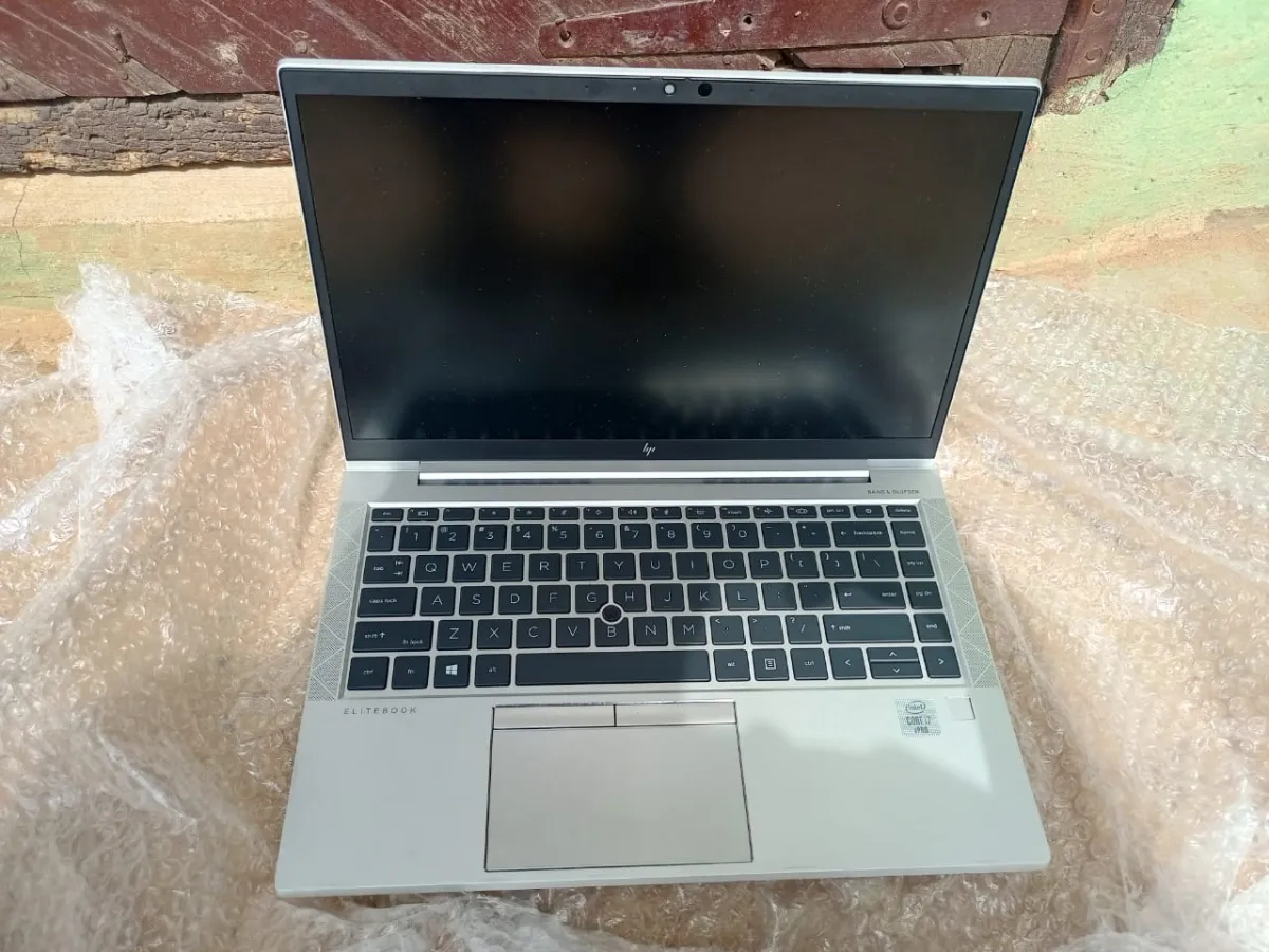 HP Elitebook 840 G7 Core i7 8GB. 256GB window 11 with charger - Image 2
