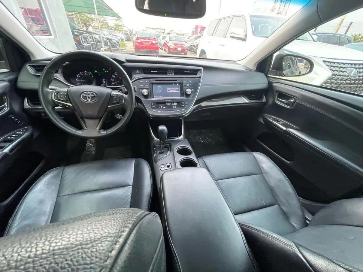 2015 Toyota Avalon Xle Foreign Used XLE Fullest Option - Image 3