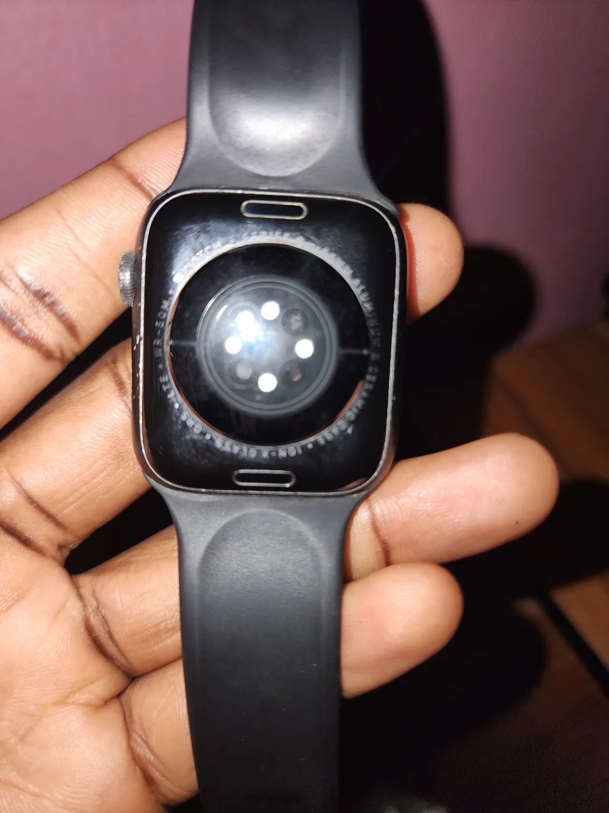 iwatch series 6 with strap and charger and an extra strap - Image 3