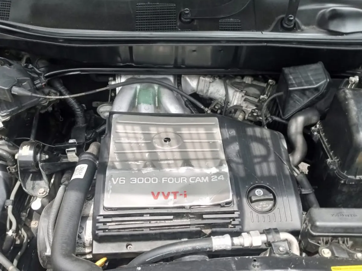 Lexus RX300 2003 For Sale - Image 2