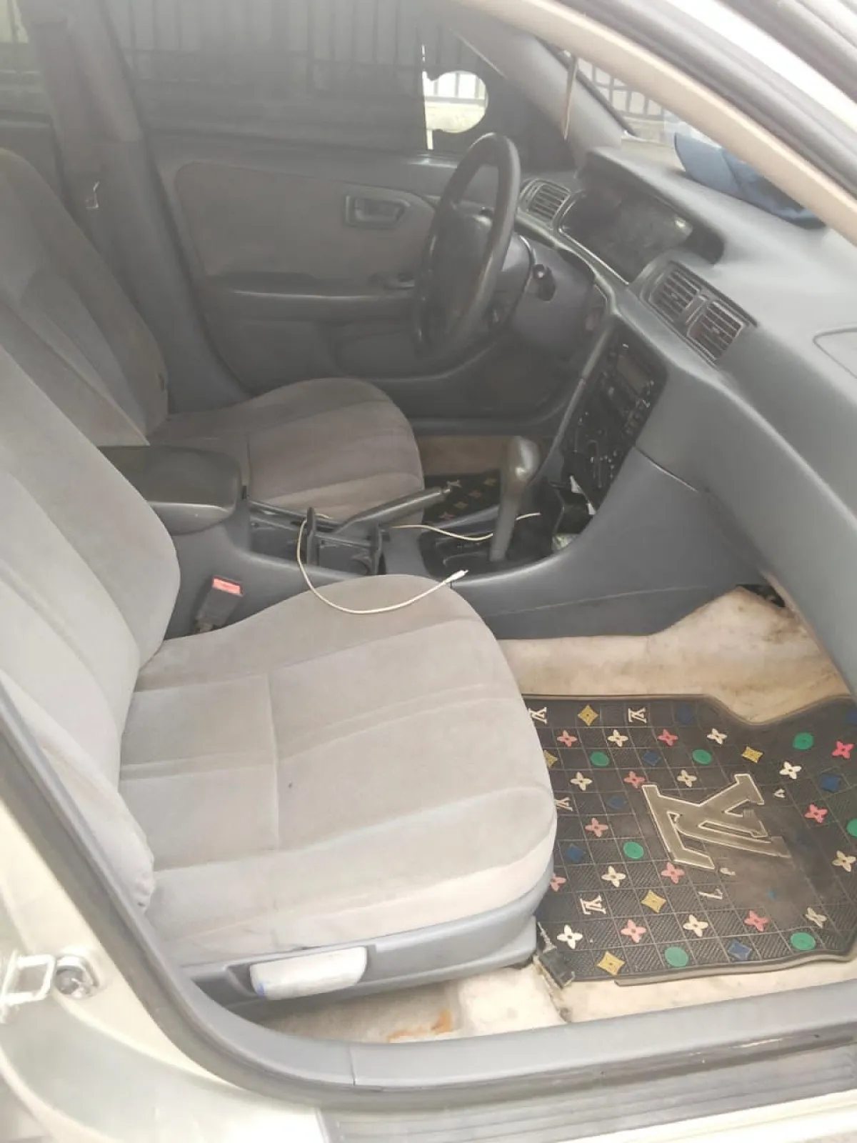 2000 Registered Toyota Camry ( Tiny Light) Everything Working Perfectly at - Image 4