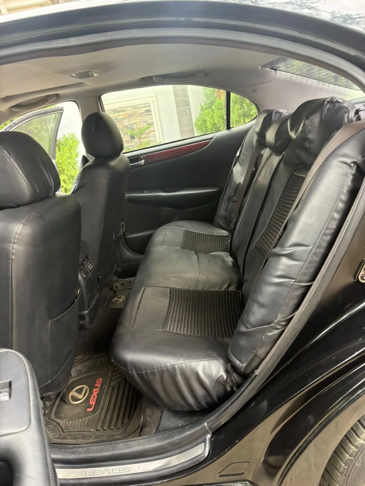 Lexus es 330 2005 black - Image 4