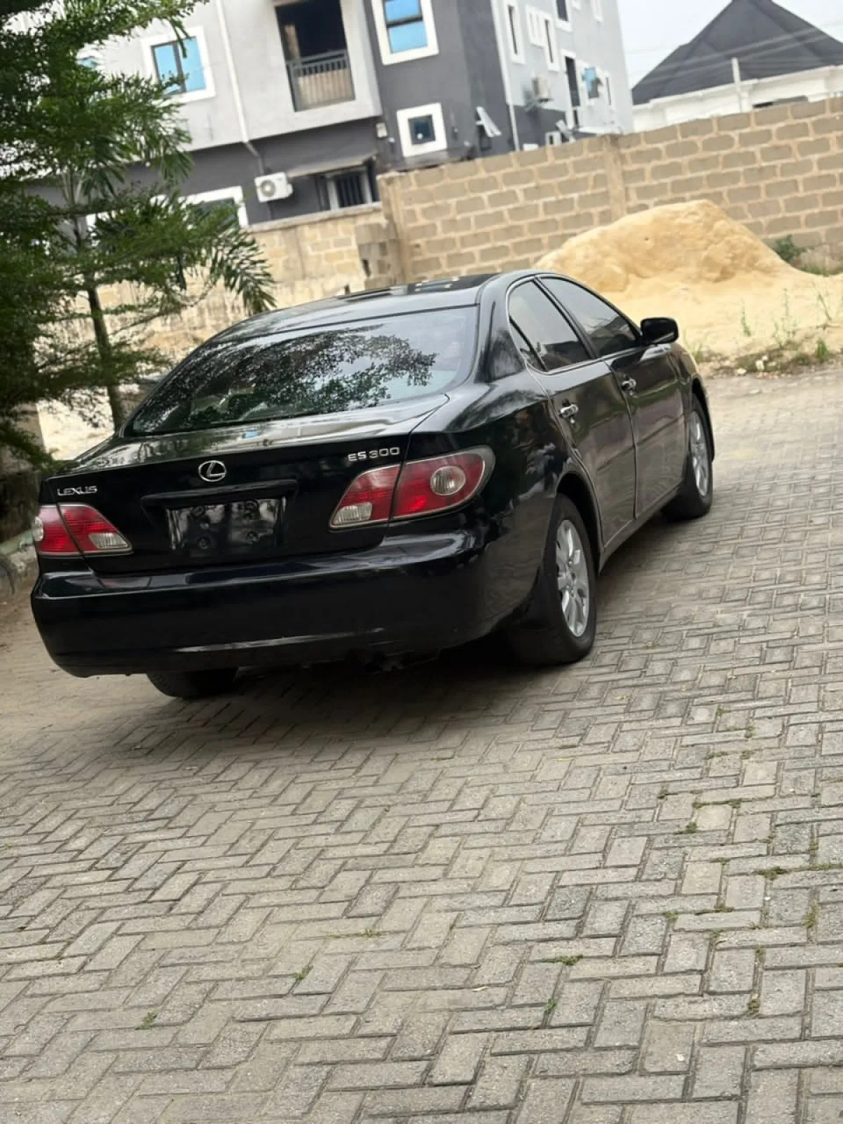 Lexus es 330 2005 black - Image 7