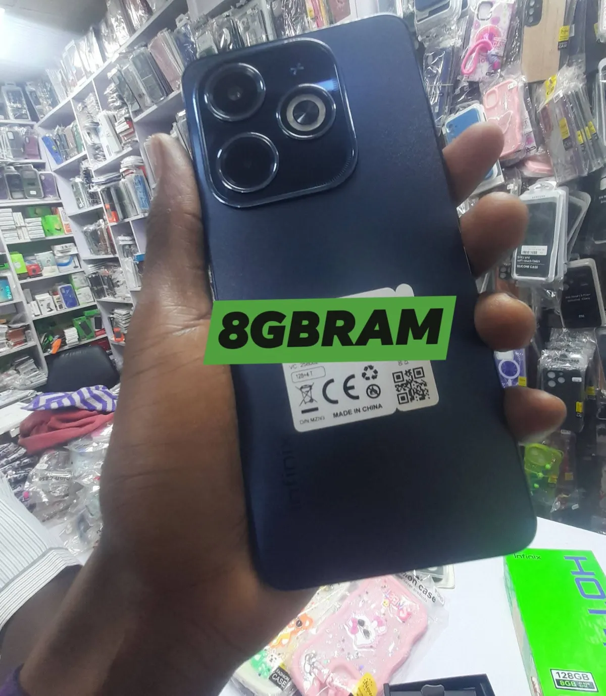 Infinix hot 40i in Benin - Image 2