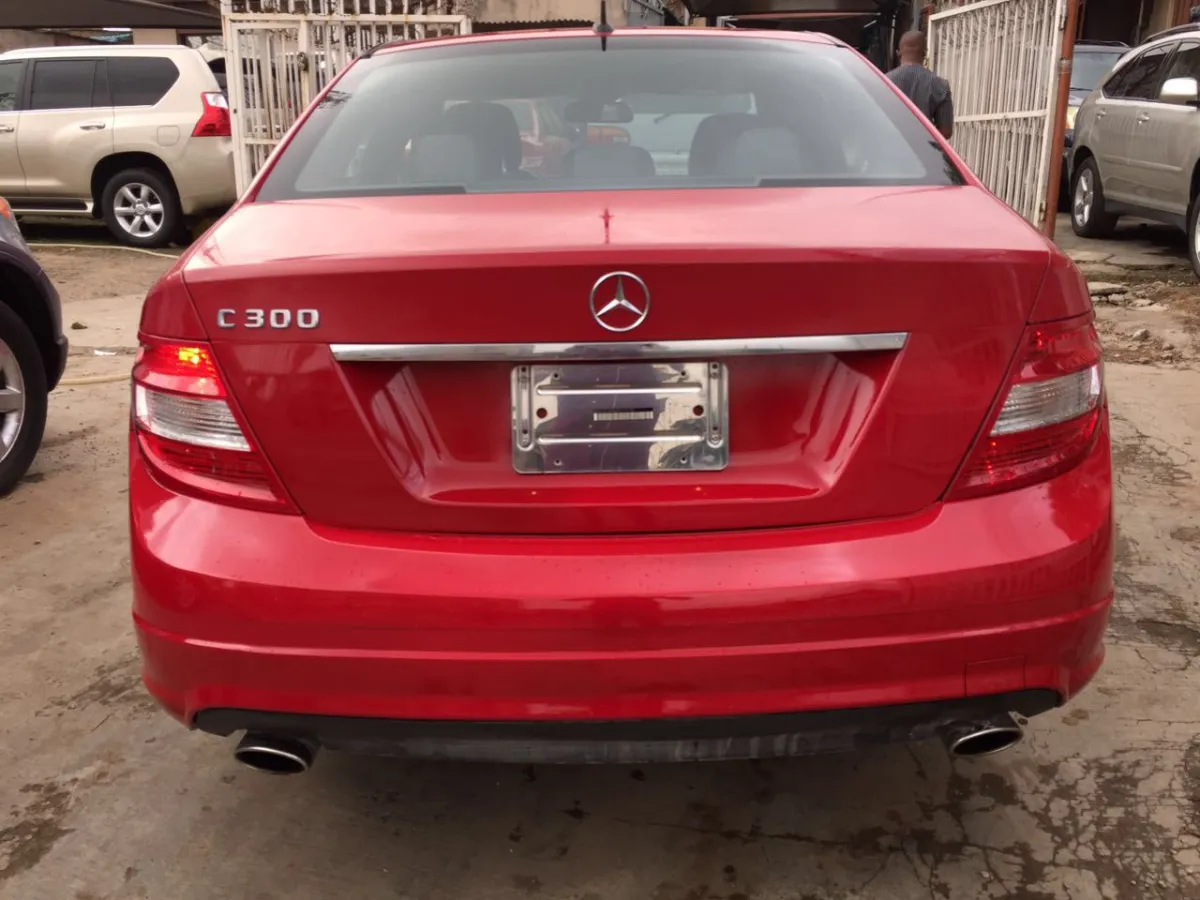 Toks Mercedes Benz C300 2010 Call - Image 1