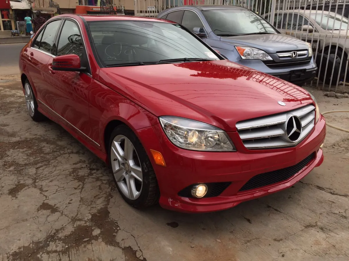 Toks Mercedes Benz C300 2010 Call - Image 3