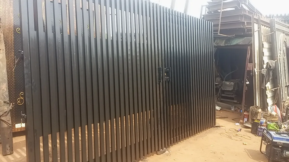 Metal gates, Doors, Car Parks, Tank Stands And Repairs - Image 2