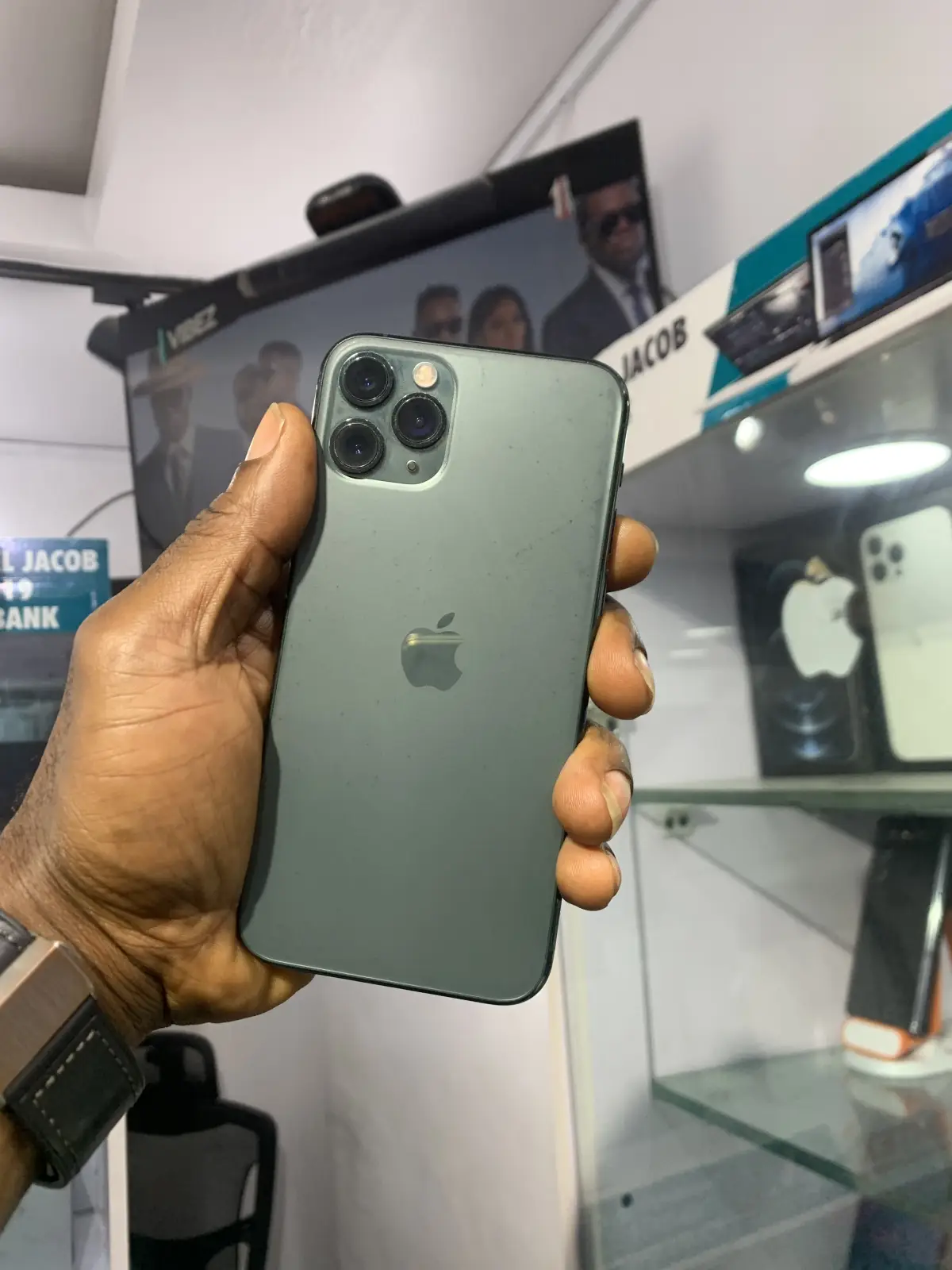 iPhone 11pro 256gb Battery Health 81%🔋 Face 🆔 Factory Unlock - Image 1