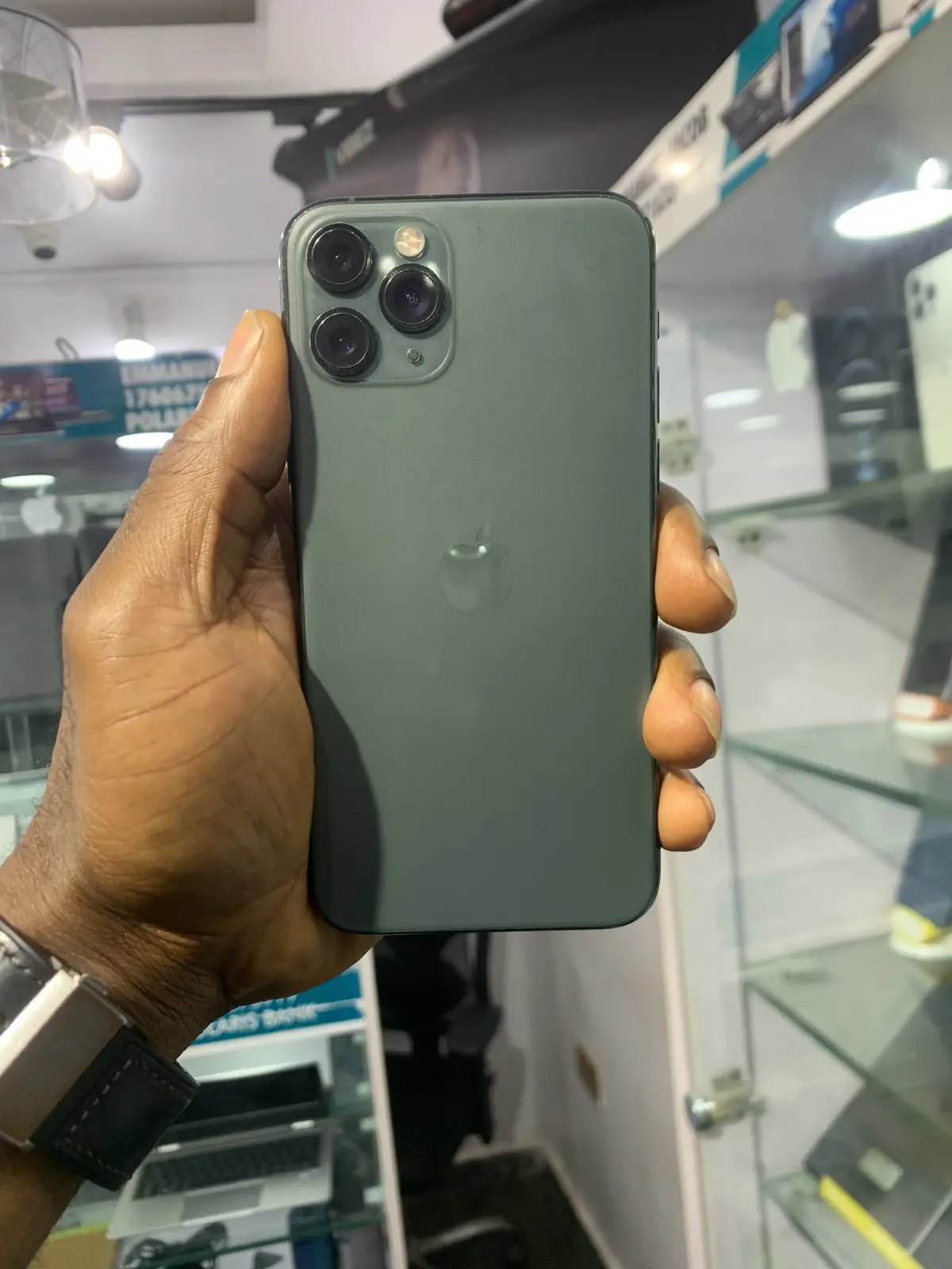 iPhone 11pro 256gb Battery Health 81%🔋 Face 🆔 Factory Unlock - Image 2