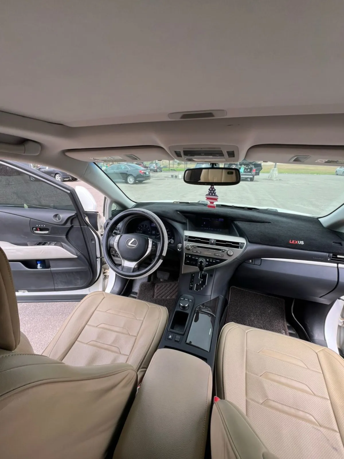 11 Months Used Lexus RX350 2015 Full Option - Image 6